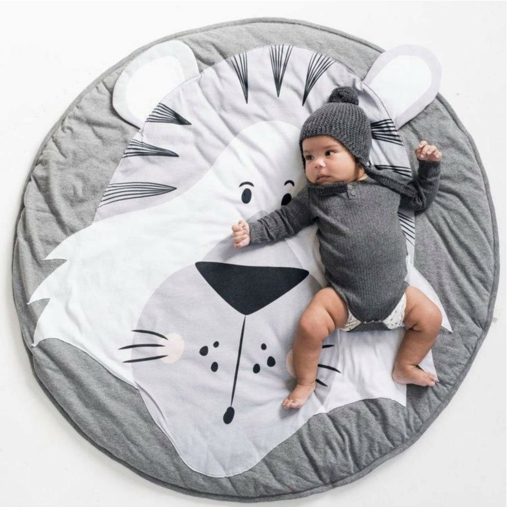 NWOT! Baby Crawling Space/ Newborn Bla…